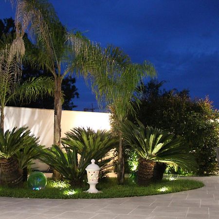 Il Giardino Della Scuncerta Bed and Breakfast Λέτσε Εξωτερικό φωτογραφία